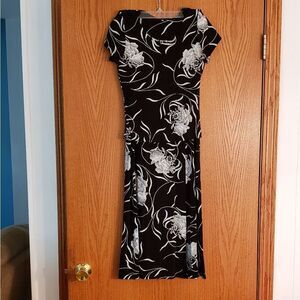Stunning 2 Pc. Floor Length Floral Skirt and Top - Ladies Sz M